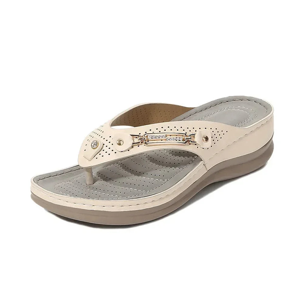 Sandalias de mujer tipo chancla con botón metálico