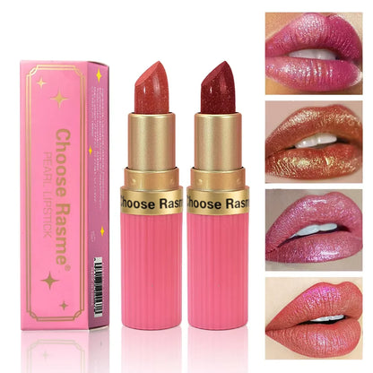 Labial aterciopelado rosa nacarado con purpurina metálica,