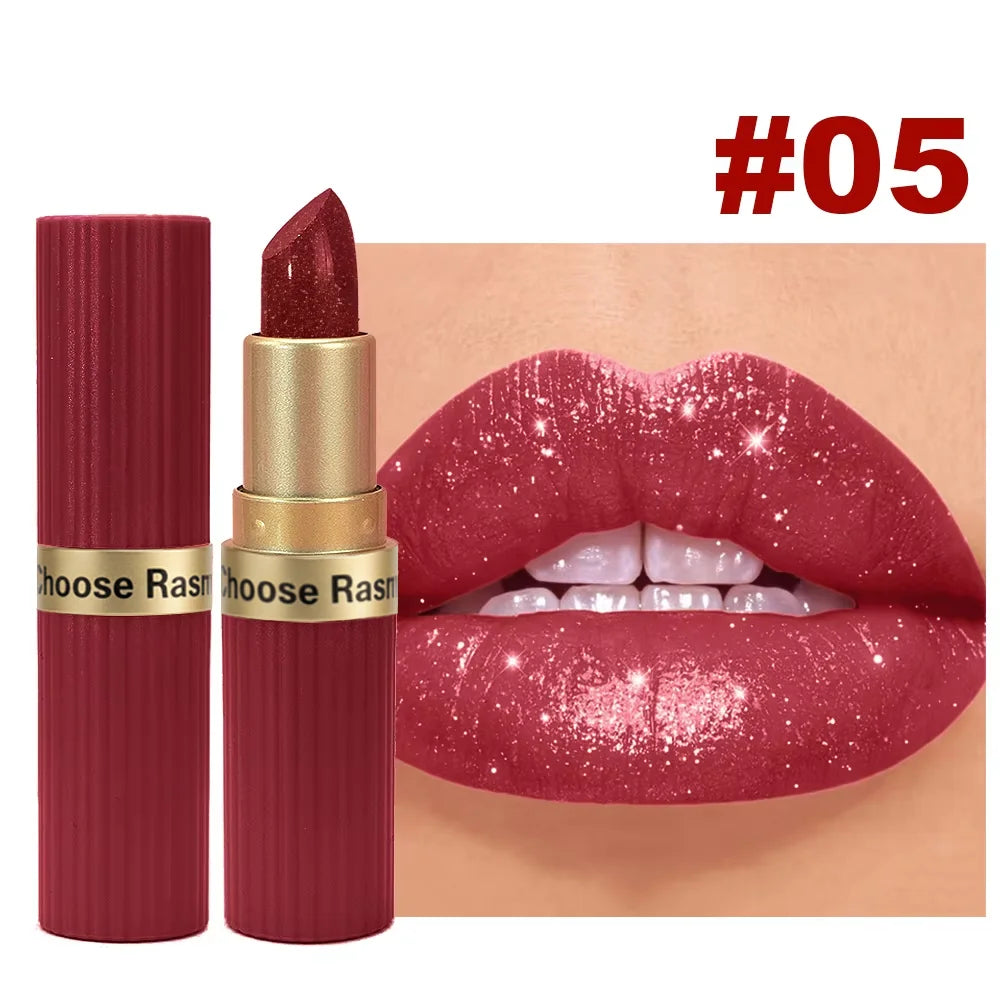 Labial aterciopelado rosa nacarado con purpurina metálica,